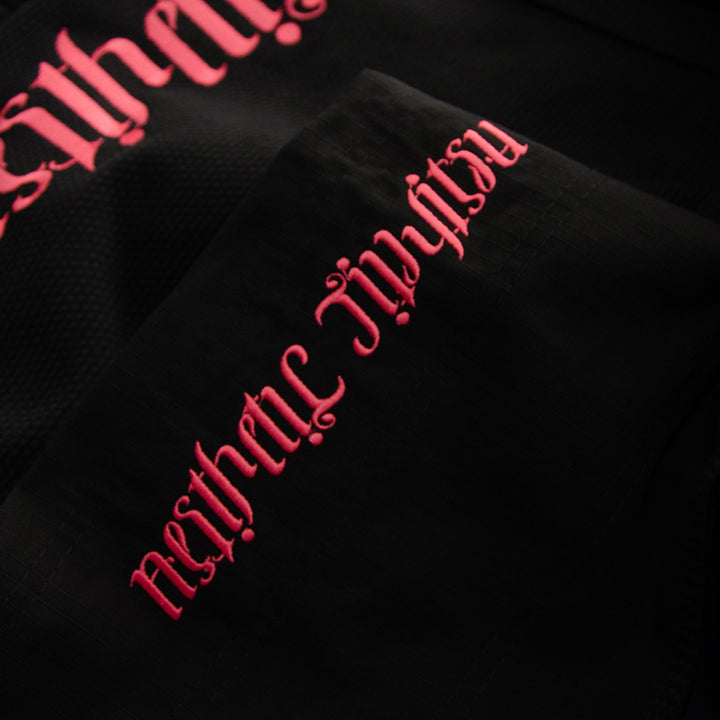 'Berimbolo' Kimono (Black/Magenta)