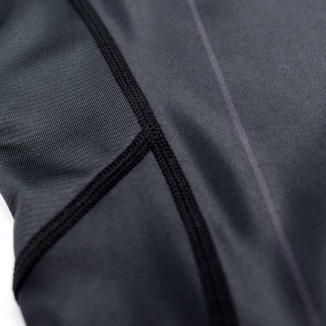 AESTHETIC USA Long Sleeve Ranked Rashguard 2026 Black - stitch details
