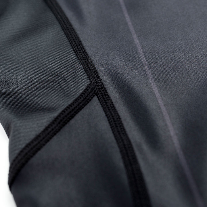 AESTHETIC USA Long Sleeve Ranked Rashguard 2026 Black - stitch details