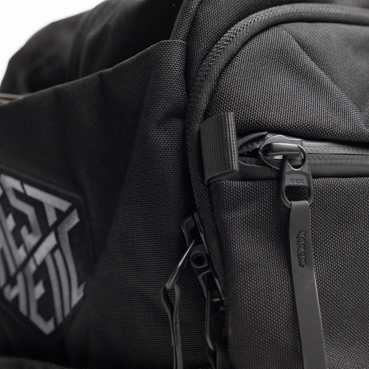 AESTHETIC USA Omni Duffel 35l zipper