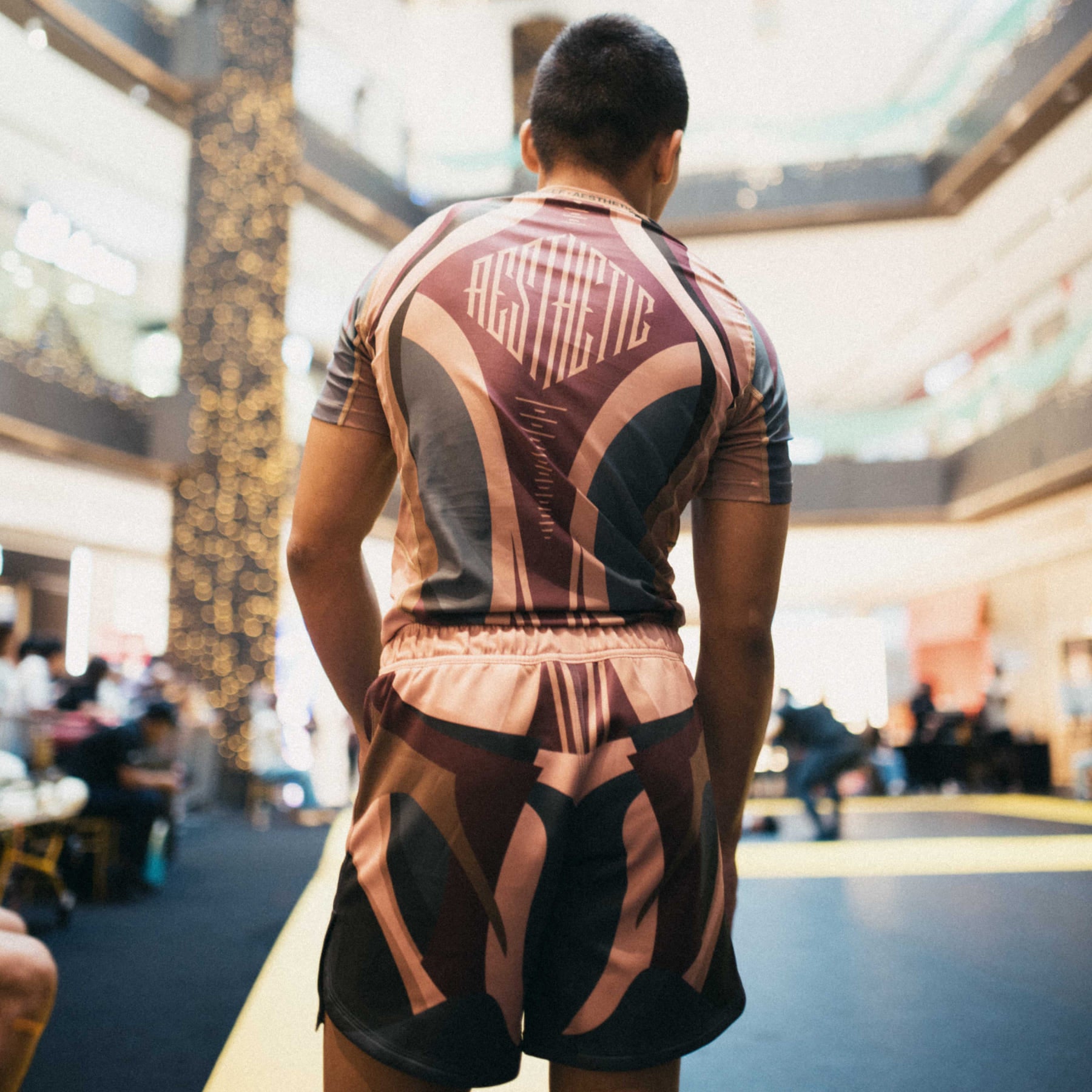 Clay' Jozef Chen Short Sleeve Rashguard – AESTHETIC USA